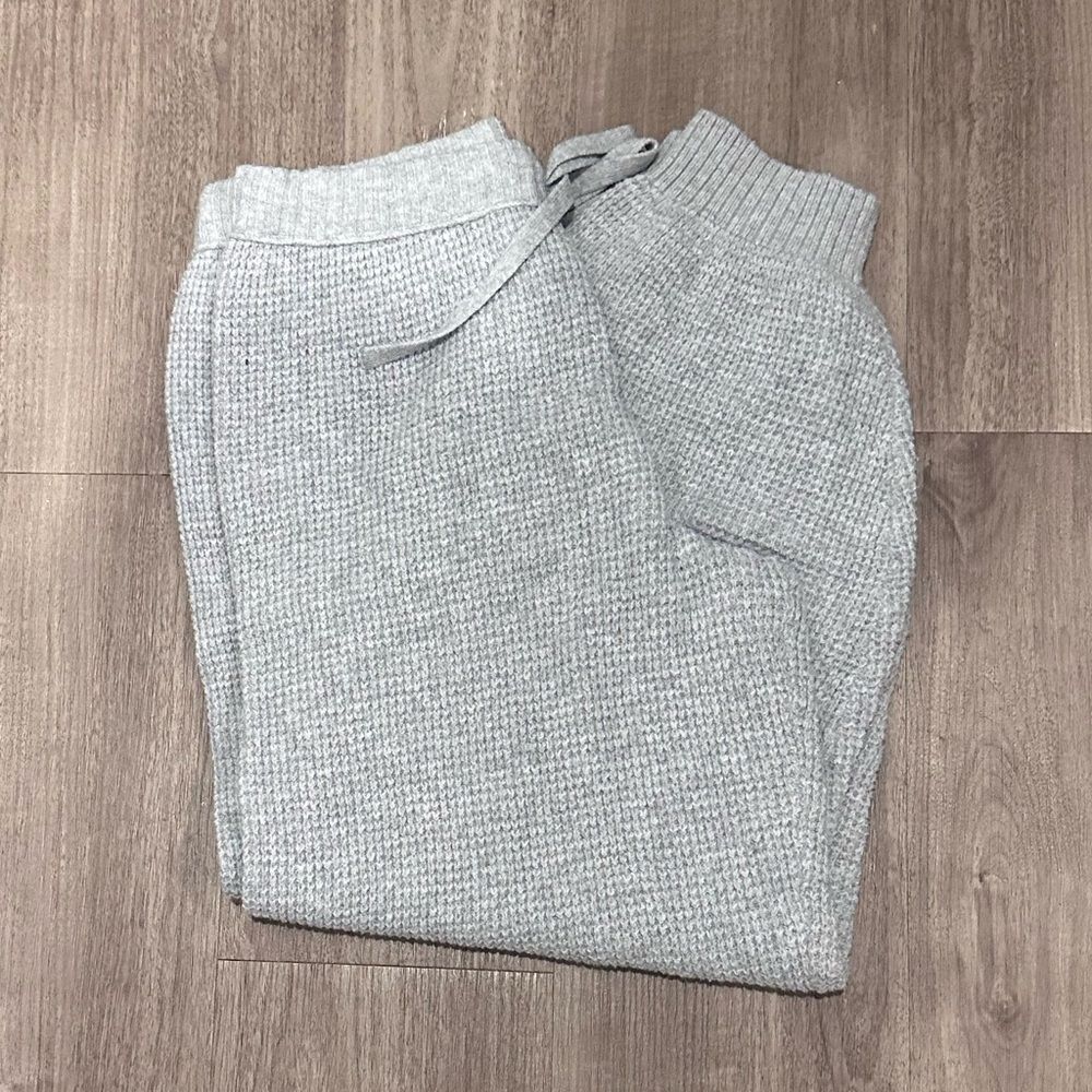 American Eagle Aerie Soft Knit Gray Lounge Casual Sweat Pants - Picture 3 of 5